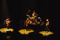 真心ブラザーズ（撮影：堀内レイ）