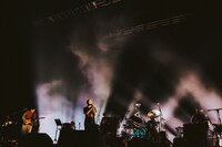 KID FRESINOとバンドメンバー。（Photo by Daiki Miura）