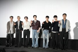 ENHYPENが日本の映画館でENGENEとコンセプトシネマ鑑賞「今年はまた新たなツアーで…」