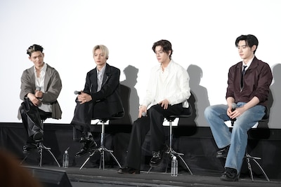 一方で静かなNI-KI、HEESEUNG、JAKE、SUNGHOON。