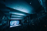 「KIRINJI TOUR 2026」東京・NHKホール公演の様子。（Photo by Kana Tarumi）