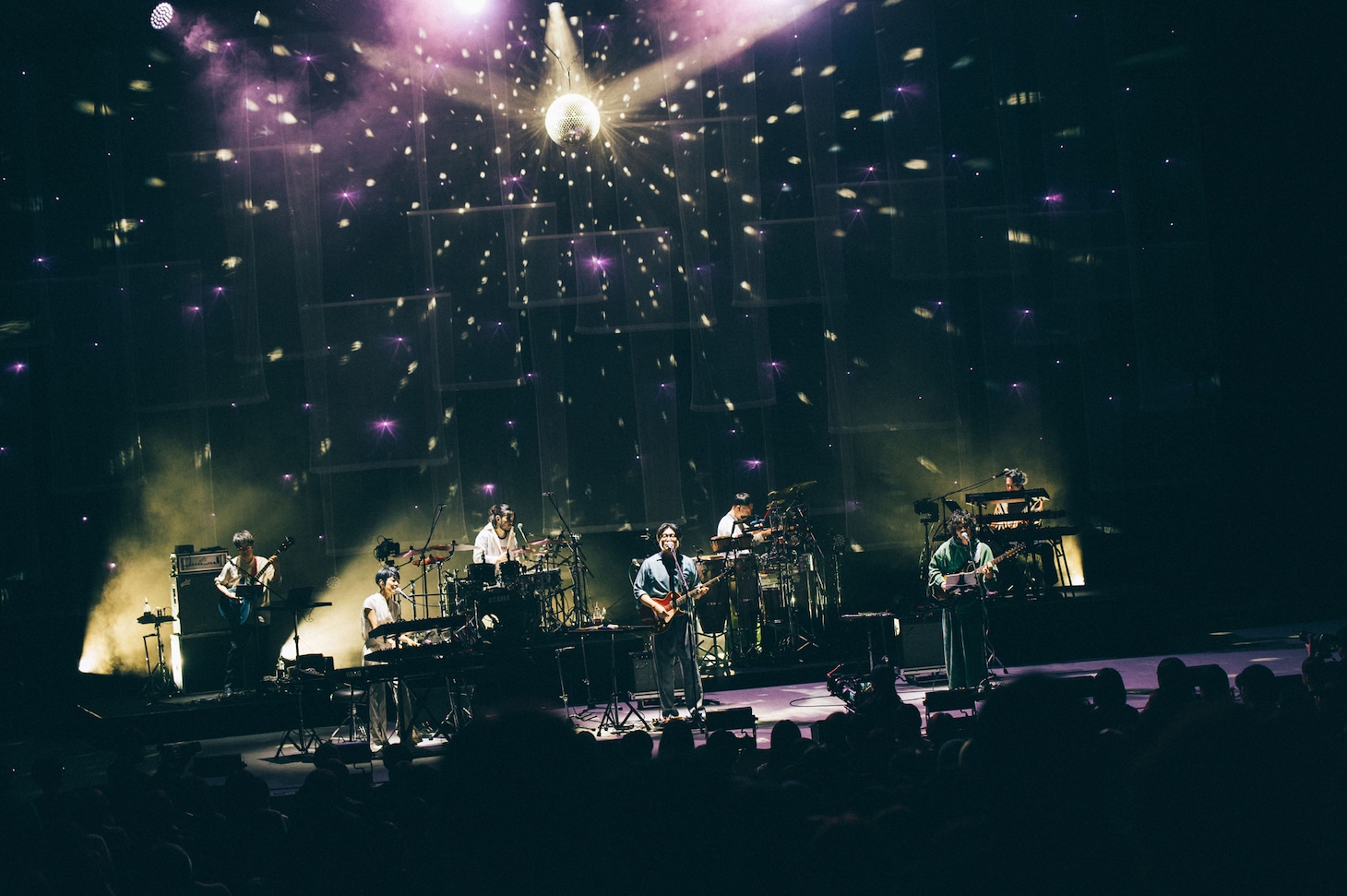 「KIRINJI TOUR 2026」東京・NHKホール公演の様子。（Photo by Kana Tarumi）