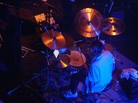 尾嶋優（Dr）（Photo by Kohei Yamamoto）