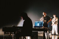 佐藤優介（Key）（Photo by Daiki Miura）