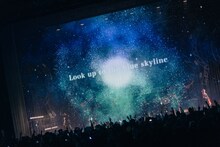 「INUWASI BAND SET TOUR 2025-2026〝狗鷲戦閃〟」ファイナル公演の様子。（撮影：真島洸）
