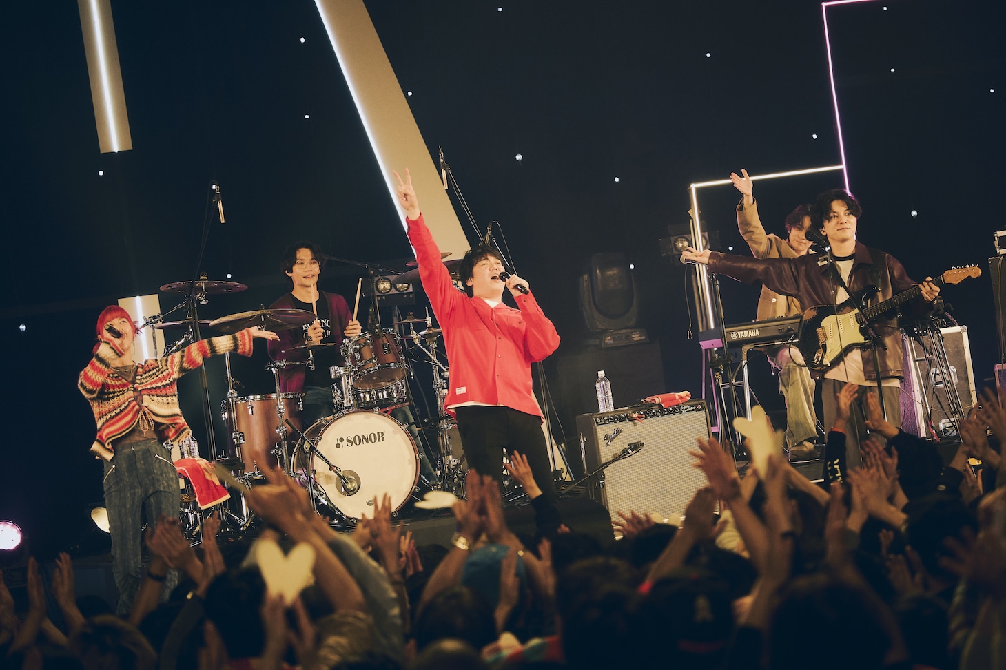 Penthouse×大橋卓弥コラボステージの様子。