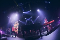 「ライブナタリー “スキマスイッチ × Penthouse”」スキマスイッチのステージの様子。