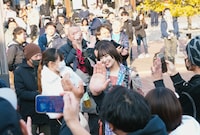 さっそうと現れたアヤ・エイトプリンス（LUCY）。