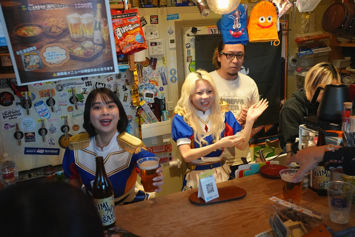 ビールなどを売るGANG PARADEのキャン・GP・マイカ、ココ・パーティン・ココ。