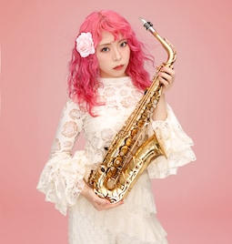 ユッコ・ミラーのメジャーデビュー10周年記念ライブ決定