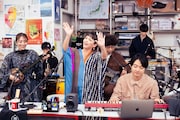 「tiny desk concerts JAPAN」より。（写真提供：NHK）