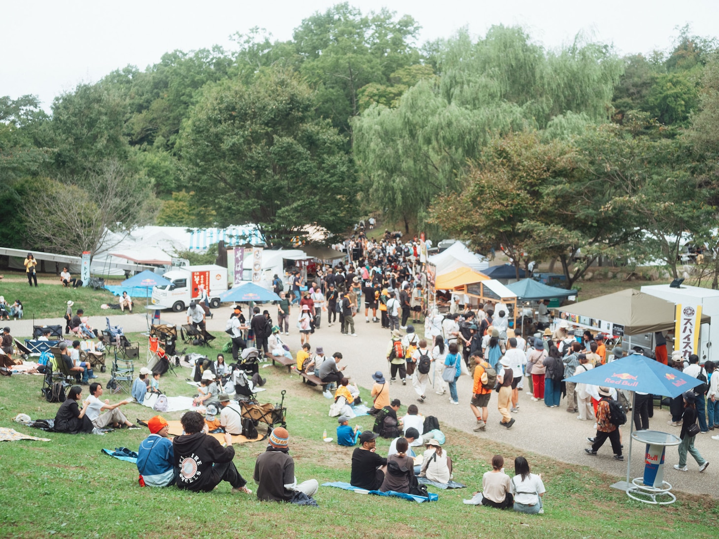 「りんご音楽祭」会場の様子。