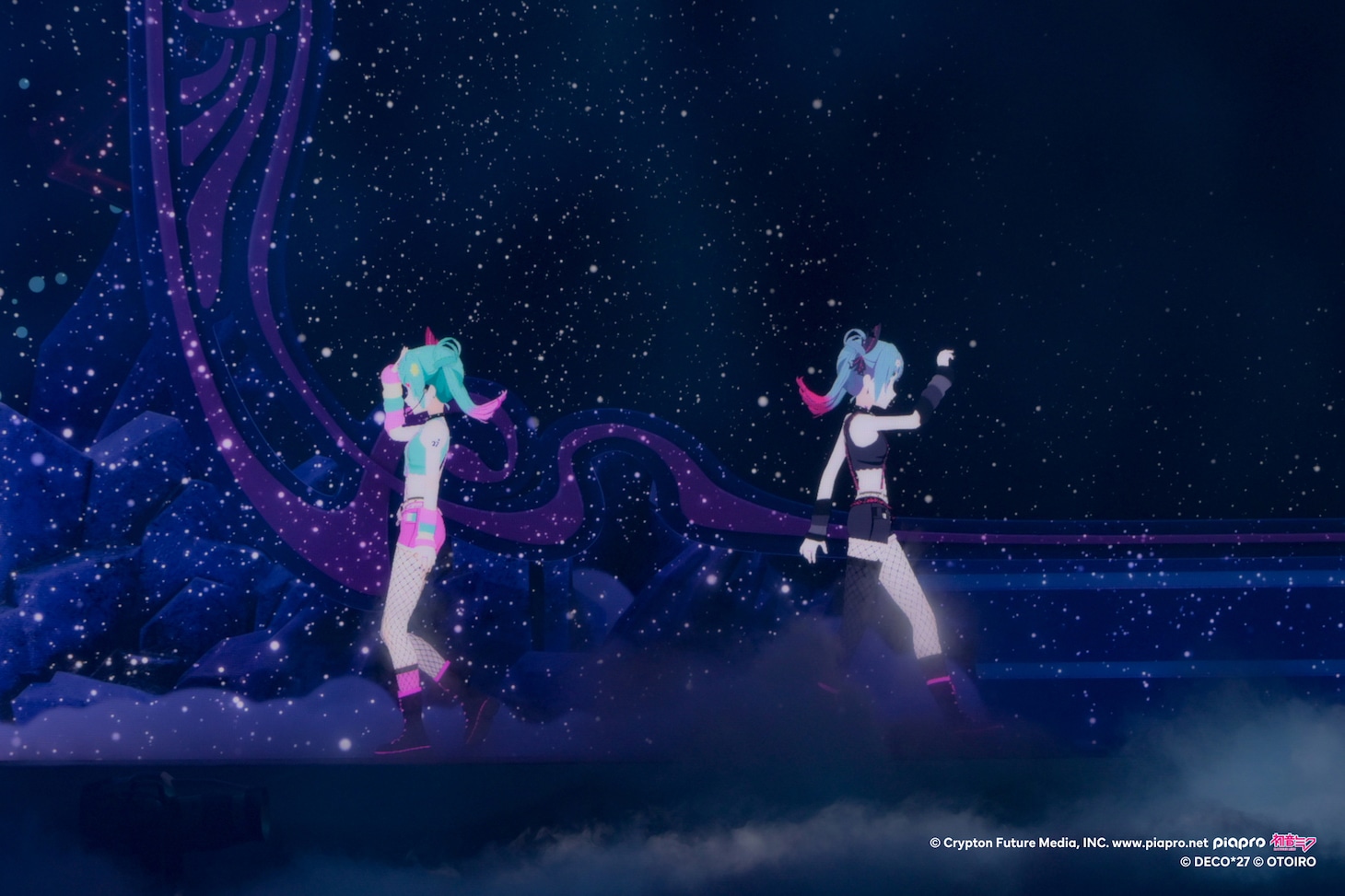 デコミク（ライトネス）とデコミク（ダークネス）。