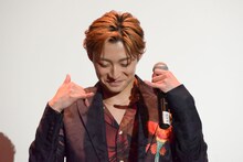 最後の挨拶をする髙松アロハ（超特急）。