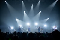 「メロン記念日'25 PHOENIX STAGE ～完熟メロン～」の様子。