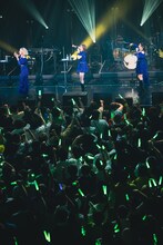 「メロン記念日'25 PHOENIX STAGE ～完熟メロン～」の様子。