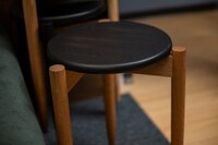 「MUSIC inn Fujieda」コントロールルームにある椅子。