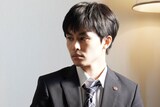 草川拓弥演じる伊澤嘉人。©︎フジテレビ