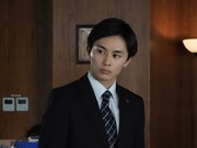 草川拓弥演じる伊澤嘉人。©︎フジテレビ