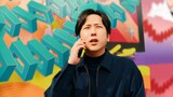 二宮和也と賀来賢人が出演するahamo新TVCM「シンプる？ニノ×カク」編より。