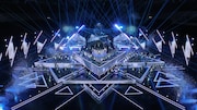 「PRODUCE 101 JAPAN 新世界」のテーマ曲「新世（SHINSEKAI）」パフォーマンス映像より。©PRODUCE 101 JAPAN 新世界