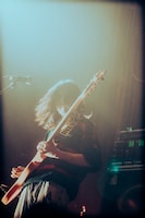 OSAM（B, Cho / Fallsheeps）（撮影：稲垣ルリコ）