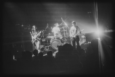 Fallsheeps（撮影：稲垣ルリコ）