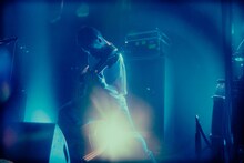 ガッツ aka こまけん（B / 神々のゴライコーズ）（撮影：稲垣ルリコ）