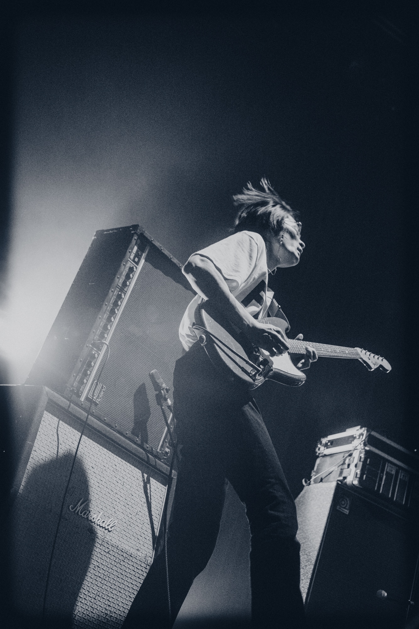 藤原忠（G / 神々のゴライコーズ）（撮影：稲垣ルリコ）