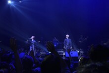 左から加藤ミリヤ、VERBAL