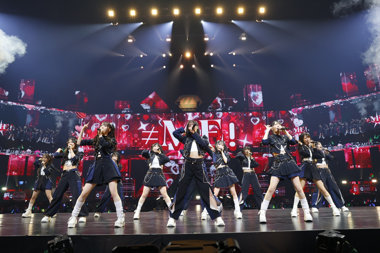 「≠ME 7周年コンサート『≠ME 7th ANNIVERSARY PREMIUM CONCERT』」の様子。©YOANI