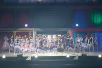 「乃木坂46 5th ALBUM MEMORIAL LIVE『My respect』」の様子。（写真提供：乃木坂46LLC）