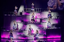 「乃木坂46 5th ALBUM MEMORIAL LIVE『My respect』」の様子。（写真提供：乃木坂46LLC）