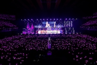 「乃木坂46 5th ALBUM MEMORIAL LIVE『My respect』」の様子。（写真提供：乃木坂46LLC）