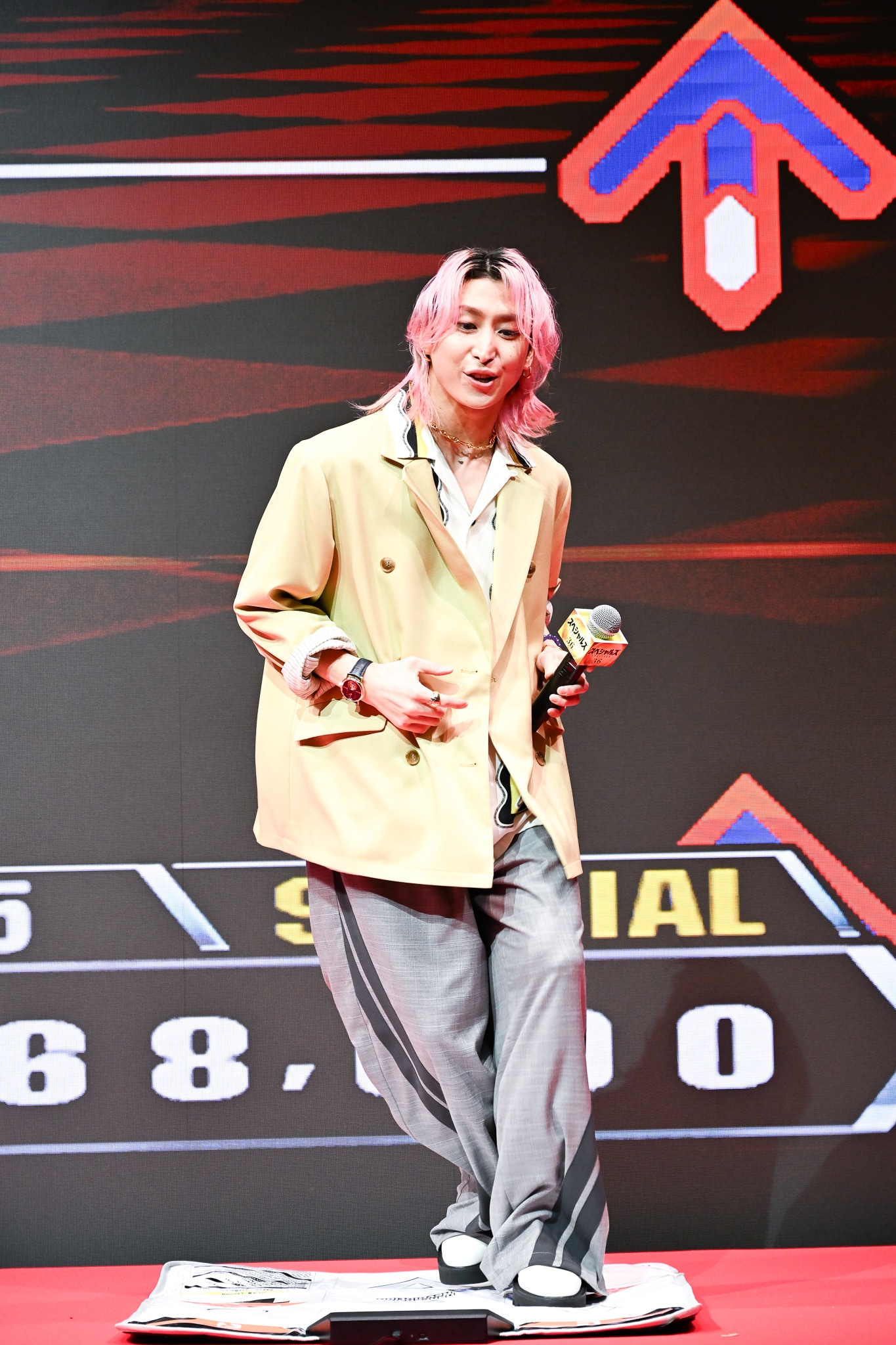 曲タイトルを見て「あっ、にじさんじの皆さん！」と即座に反応した佐久間大介（Snow Man）。