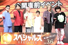 「スペシャルズ」公開直前イベントの登壇者。左から小沢仁志、椎名桔平、佐久間大介（Snow Man）、羽楽、中本悠太（NCT）、パークマンサー（軟式globe）。