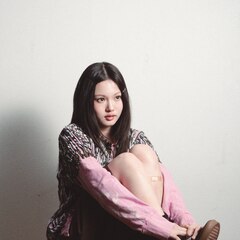 ホラーが苦手なao、映画「呪いのスマホ」主題歌で“音楽的なホラー”に挑戦