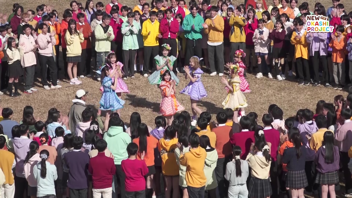 「果汁グミ 推し味フルーツミックス」Web CMのメイキング映像より。