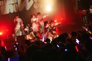 「こみっきゅおん！ONE MAN LIVE『青春吐息』」の様子。（Photo by Jumpei Yamada［Bright Idea］）