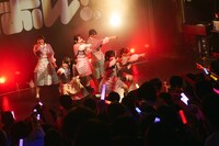 「こみっきゅおん！ONE MAN LIVE『青春吐息』」の様子。（Photo by Jumpei Yamada［Bright Idea］）