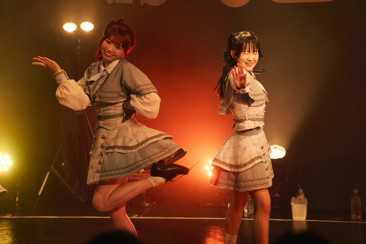 左から花咲みゆ、松永すみな。（Photo by Jumpei Yamada［Bright Idea