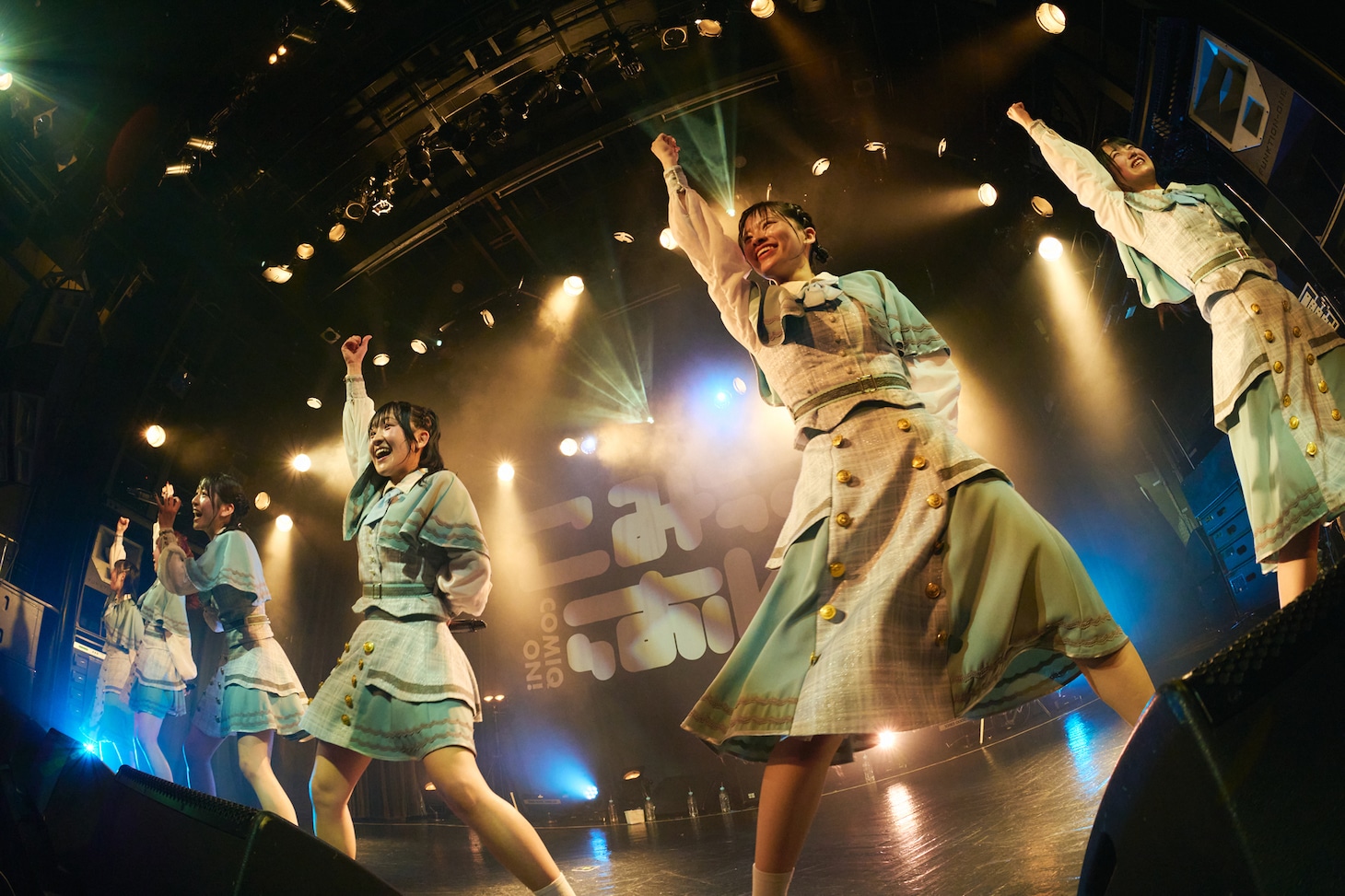 「こみっきゅおん！ONE MAN LIVE『青春吐息』」の様子。（Photo by Jumpei Yamada［Bright Idea］）