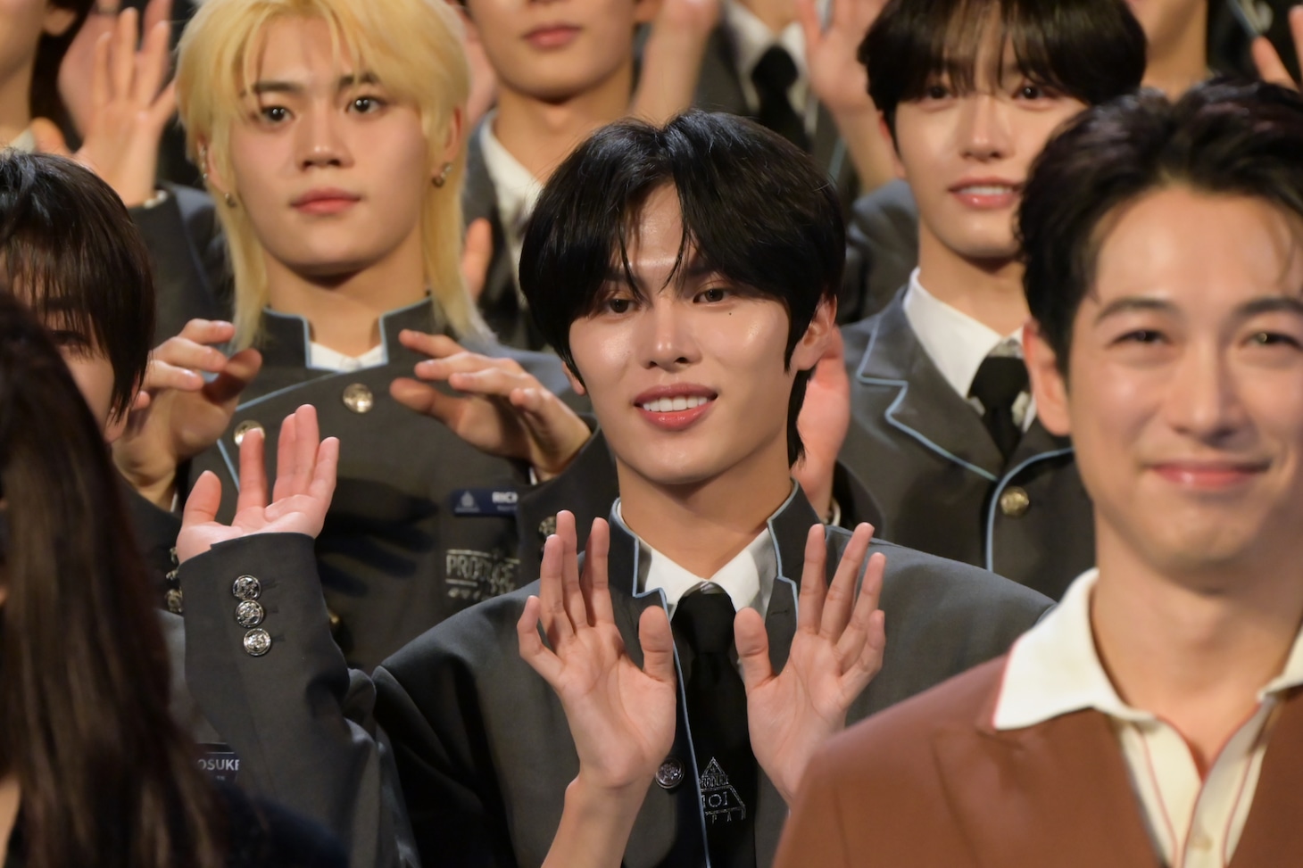 「PRODUCE 101 JAPAN 新世界」記者発表会の様子。