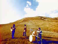 サニーデイ・サービス「白い恋人」ミュージックビデオのサムネイル。