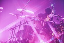 ゆーまお（Dr）（撮影：西槇太一）