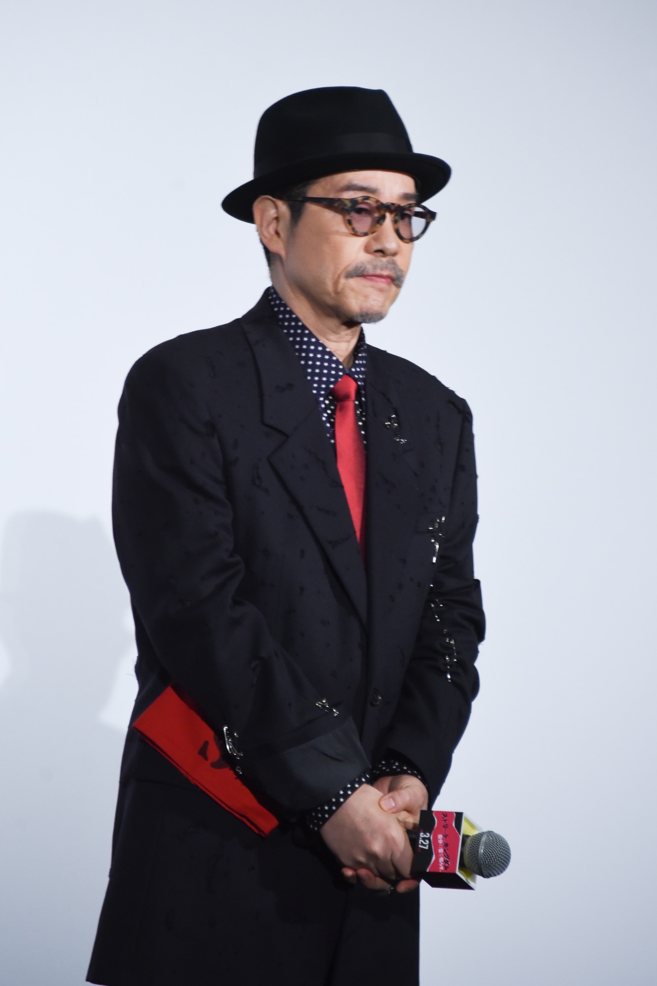 監督を務めた田口トモロヲ。
