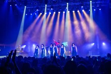 Night Tempo×アバンギャルディ コラボステージの様子。