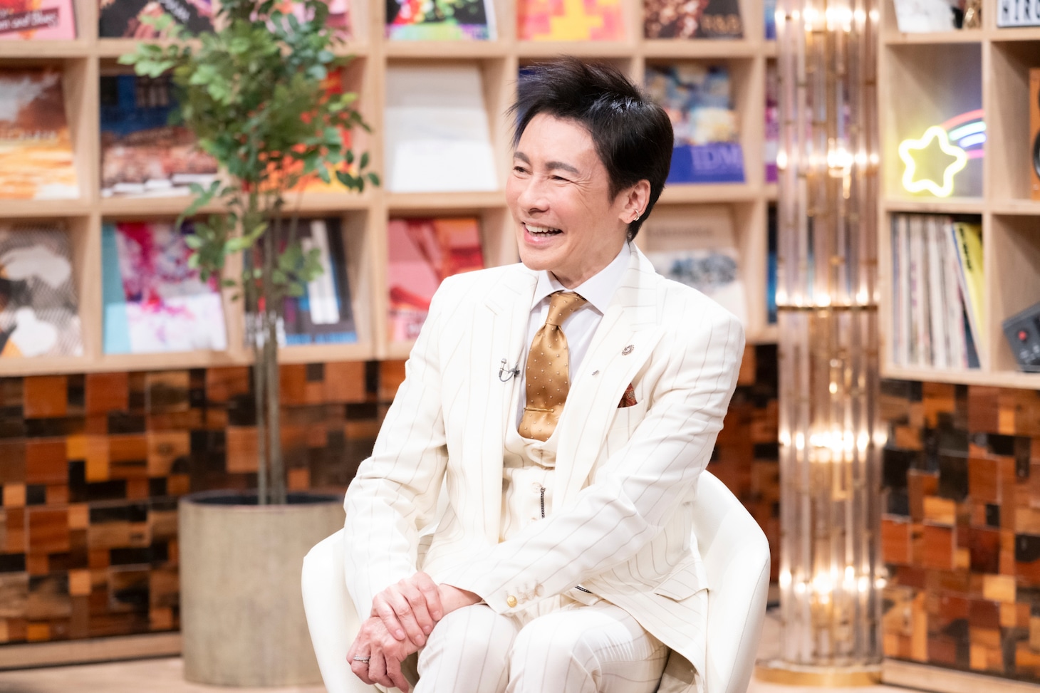 「SONGS 郷ひろみ ～70歳の決意 紅白舞台裏SP～」より。©︎NHK