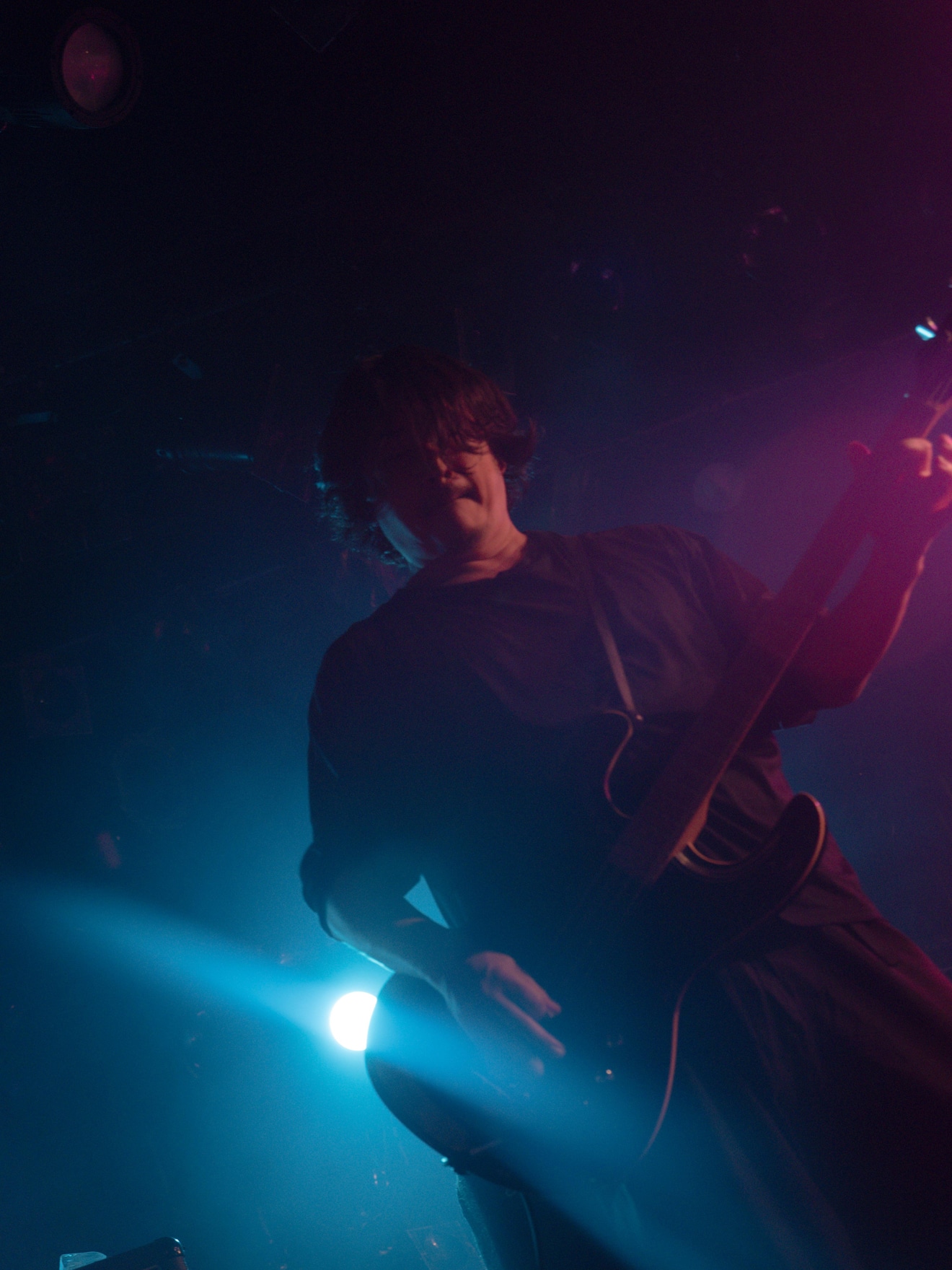 中尾憲太郎（B / ART-SCHOOL）（Photo by Odagiri Raku［V'z Twinkle］）