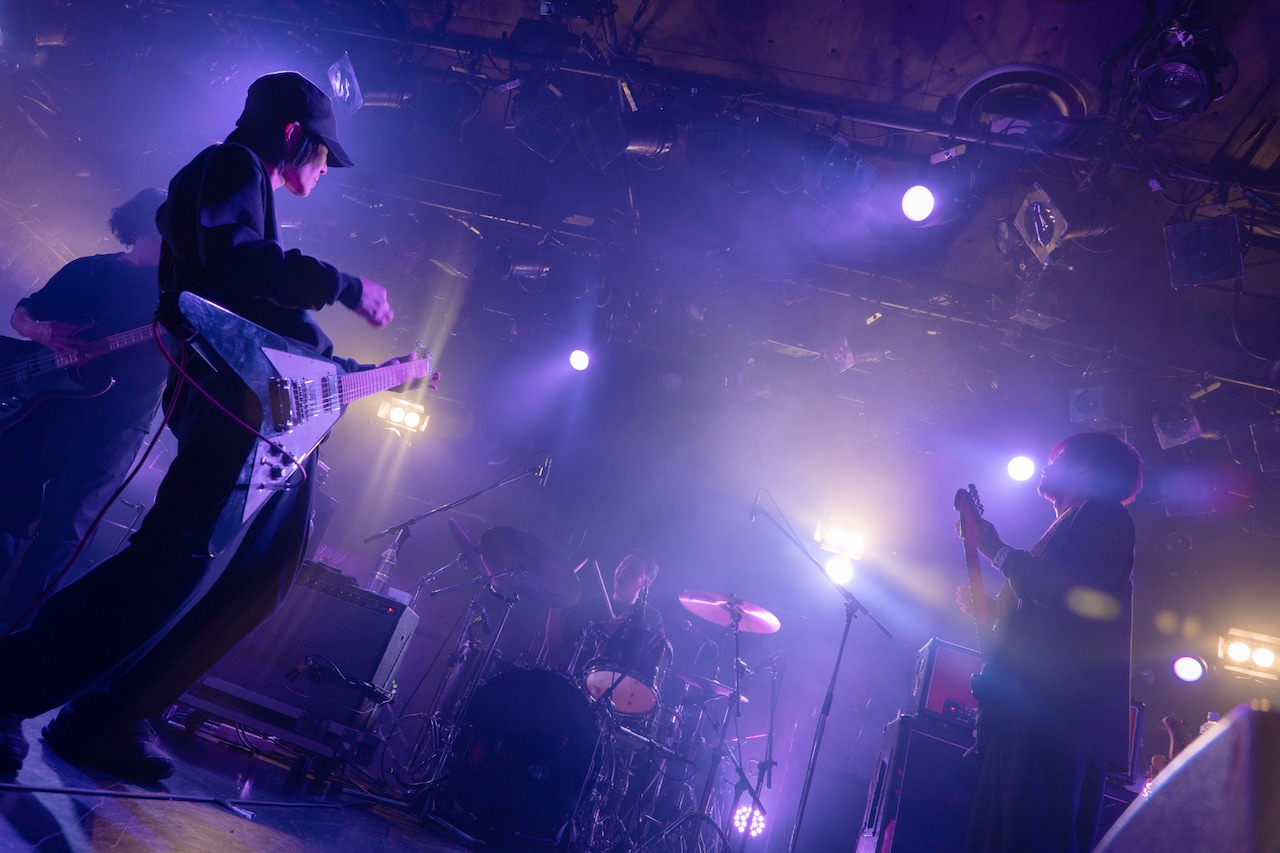ART-SCHOOLのライブの様子。（Photo by Odagiri Raku［V'z Twinkle］）